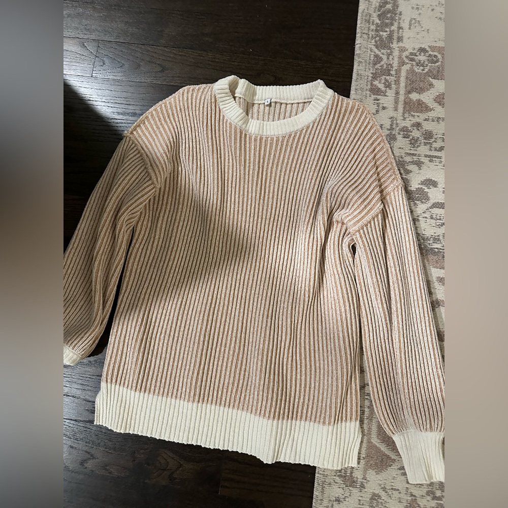 Chenille Beige and White Sweater Size Small